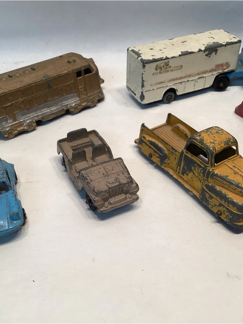8 Tootsie Toy Lesney Matchbox Lot Pick Up Fire Truck Sedan Jeep Ice Cream Truck
